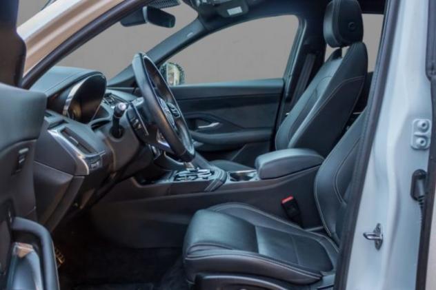 JAGUAR E-Pace 2.0D I4 163 CV AWD Auto R-Dynamic SE rif. 23758827 - Foto 6