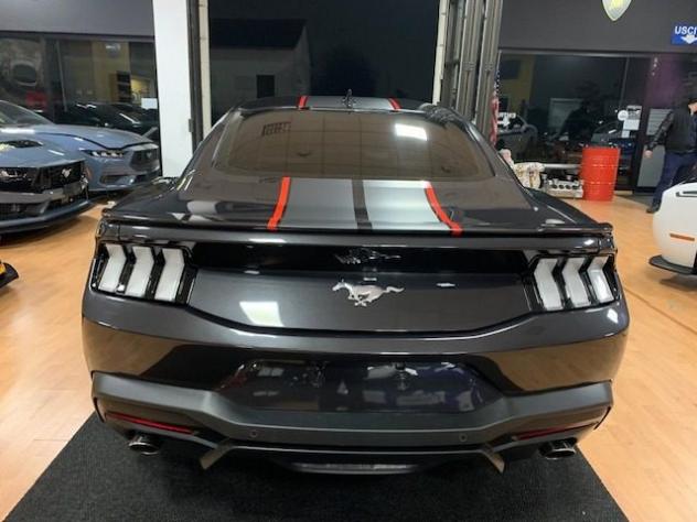 FORD Mustang 2.3 EcoBoost Autom MY25 Aziendale Iva 22% rif. 23772158 - Foto 9