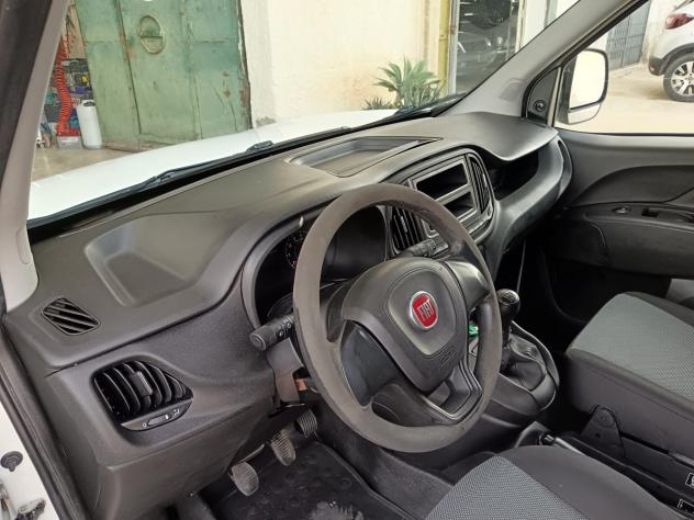 Fiat Doblo Dobl1.3 MJT PC-TN Cargo Lamierato SX - Foto 9