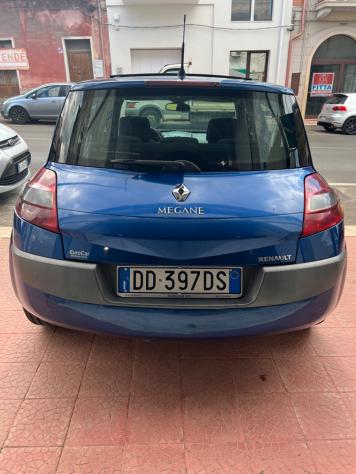 Renault Megane Mane 1.9 dCi/130CV Grandtour Confort - Foto 6