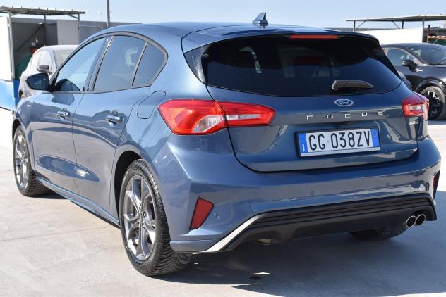 Ford Focus 1.0 EcoBoost Hybrid 125 CV 5p. ST-Line X *FULL* - Foto 4