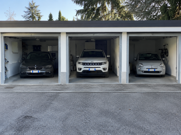 Garage / Posto Auto in vendita a Lerici