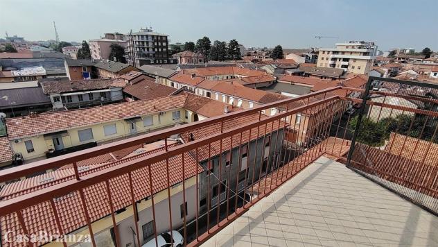 Appartamento, ultimo piano, adiacenze centro di Lissone. - Foto 3