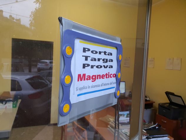 PORTA TARGA PROVA MAGNETICO NUOVO - Foto 5