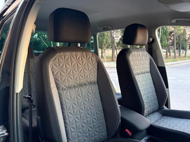 VOLKSWAGEN Tiguan 2.0 TDI 150 CV SCR DSG Life rif. 23947227 - Foto 10