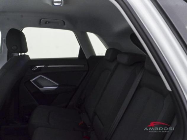 AUDI Q3 35 2.0 tdi Business Advanced s-tronic rif. 23647064 - Foto 10