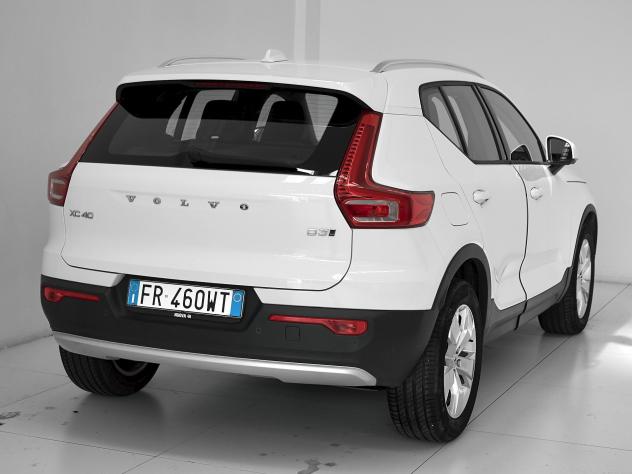 Volvo XC40 D3 AWD Geartronic Momentum - Foto 9