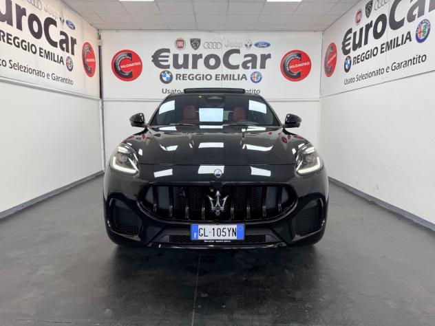 Maserati Grecale 2.0 MHEV 330 CV AWD Modena 01/2023 TETTO VENTILATI 360' - Foto 2