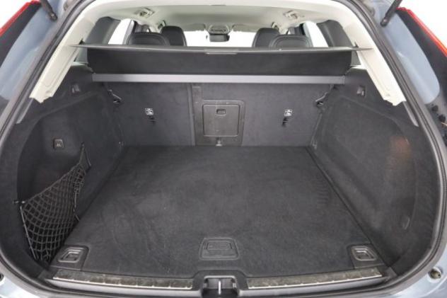 VOLVO XC60 XC60 B4 (d) Geartronic Momentum rif. 23998803 - Foto 6