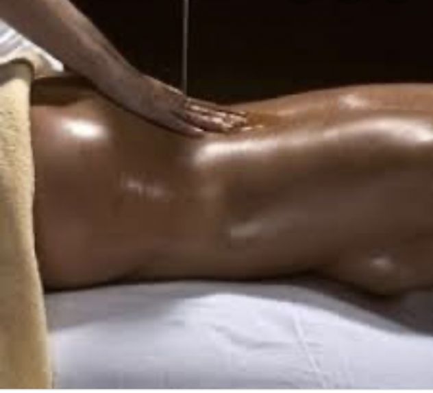 CONCEDITI UNA PAUSA RELAX DI PURO BENESSERE CON OPERATRICE ITALIANA - Foto 5 Tel:3520981973