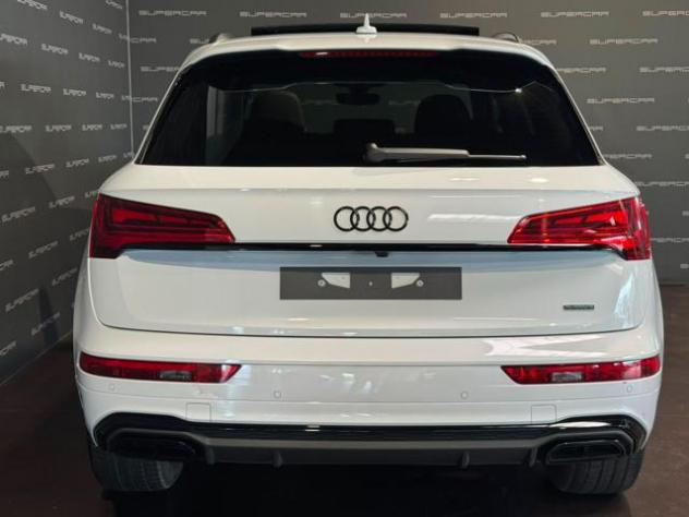 AUDI Q5 40 TDI 204 CV quattro S tronic Identity Black rif. 23957380 - Foto 4