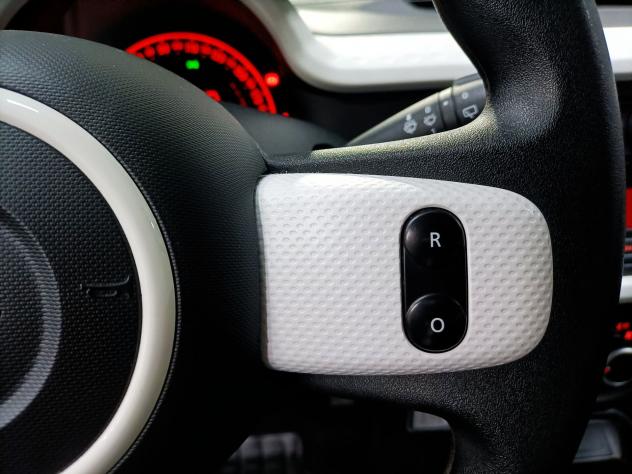 Renault Twingo 1.0 65CV S&S LIFE - LED CLIMA R&GO CONNECT - Foto 6