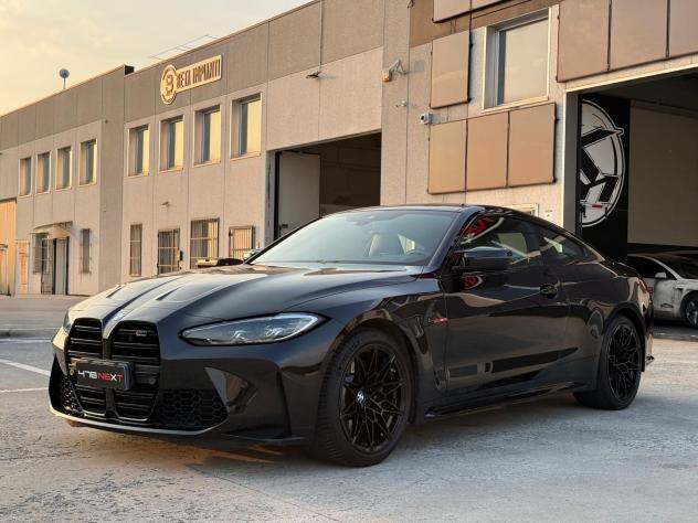 BMW M4 Coupé M4 Competition xDrive auto