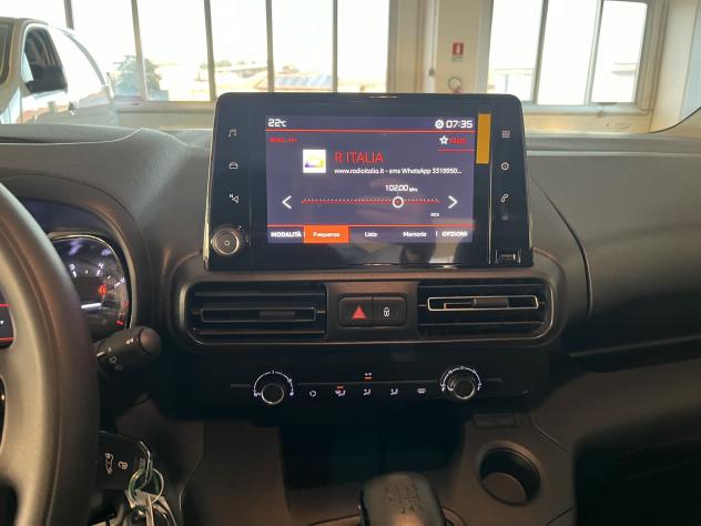 Citroën Berlingo BlueHDi 100 Stop&Start Combi Feel PEDANA DISABILI - Foto 8