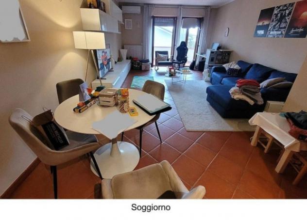 Immobile in asta di 149 m² con più di 5 locali e box auto in vendita a Altopascio - Foto 3
