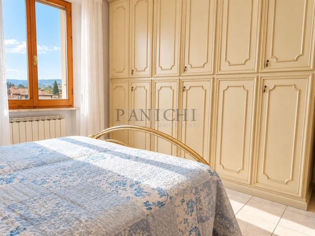 Appartamento areoso con garage - zona residenziale - Foto 11