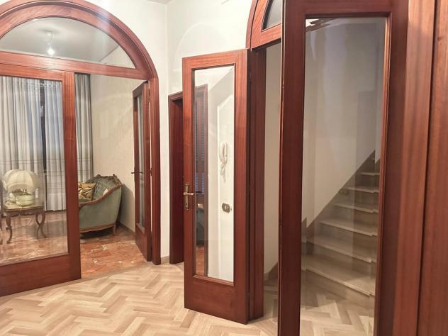 Villa in vendita a Empoli 232 mq Rif: 1378478