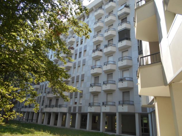 MI 151/26 - ALLOGGIO - Foto 2