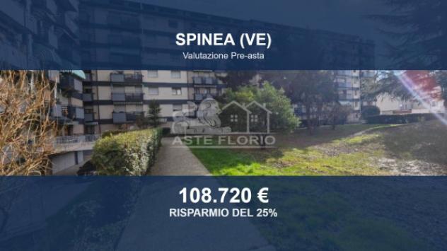 Immobile in asta di 109 m² con più di 5 locali e box auto in vendita a Spinea