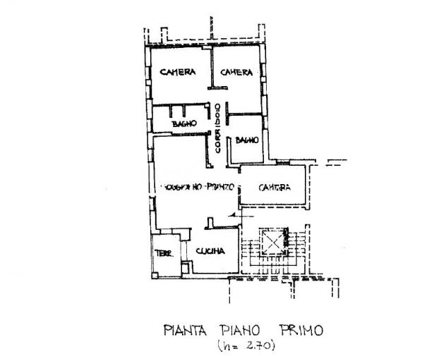 APPARTAMENTO di 5 vani e di 141 mq (VITTORIO VENETO) rif. AA65_16 - Foto 13