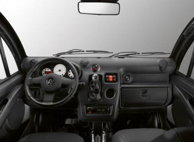 AIXAM E-Truck Furgone Electric ZTL Free Guidabile Patente AM rif. 23982961 - Foto 4