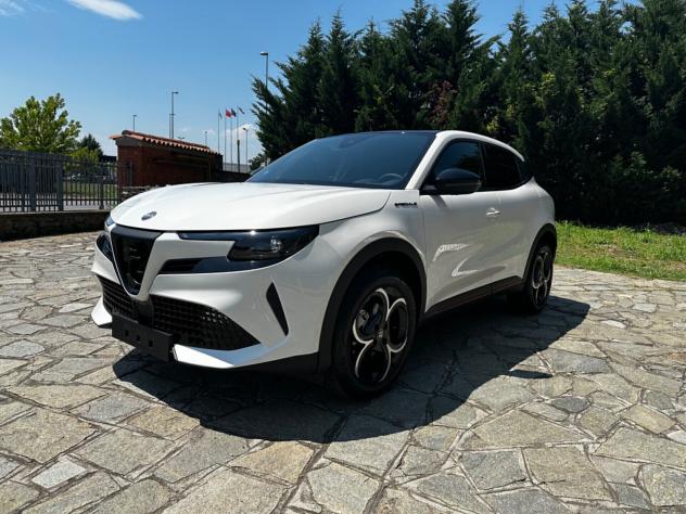 Alfa Romeo Junior 1.2 136 CV Hybrid eDCT6 SPECIALE - Foto 2