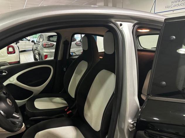 SMART ForFour 70 1.0 twinamic Passion rif. 24065157 - Foto 6