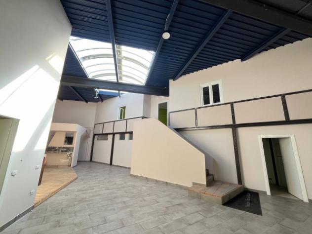 Immobile di 800 m² con 5 locali in affitto a Calcinato - Foto 5