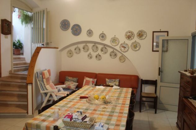 Lipari, Isole Eolie, Acquacalda, interessante casa indipendente di mq. 216 - Foto 10