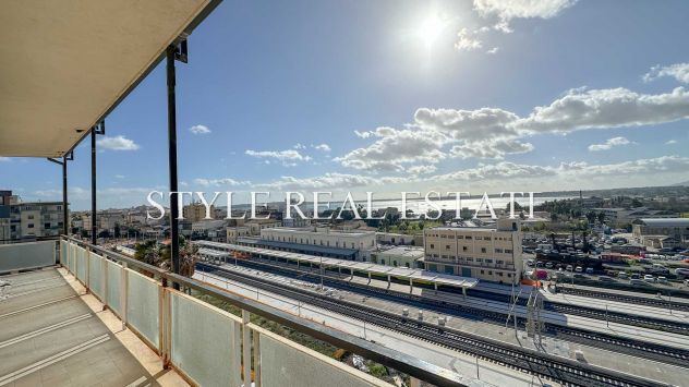 Appartamento Spazioso con vista mare a Via Adda