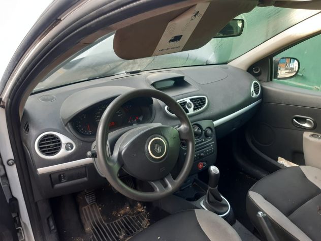 Ricambi vari Renault Clio 3 1.5DCI del 2011 - Foto 5