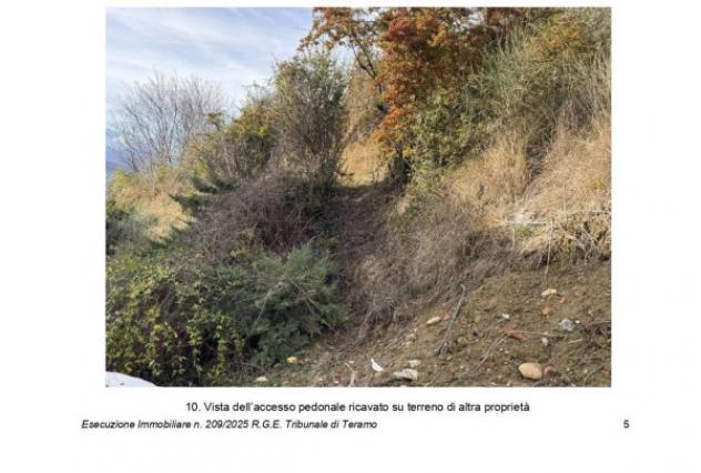 Immobile in asta di 10244 m² in vendita a Teramo - Foto 3