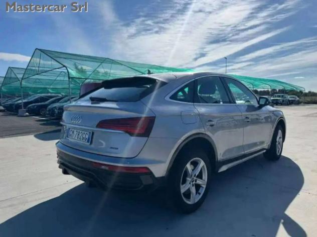 AUDI Q5 Sportback 40 2.0 tdi Advanced 4x4 s-tronic GM782GG rif. 23975618 - Foto 4