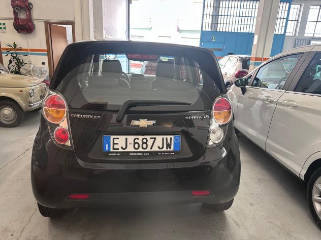 Chevrolet Spark 1.0 LS . Autonavigli - Foto 4
