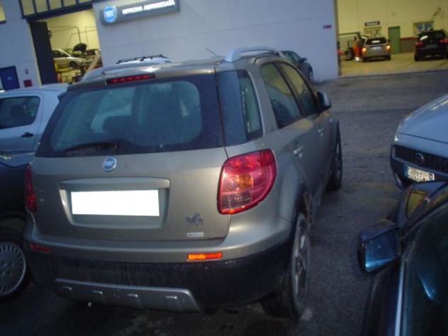Fiat Sedici 1.9 MJT 120CV 4x4 Emotion - Foto 5