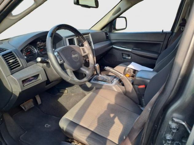 JEEP Grand Cherokee 3.0 V6 CRD Laredo rif. 24105022 - Foto 9