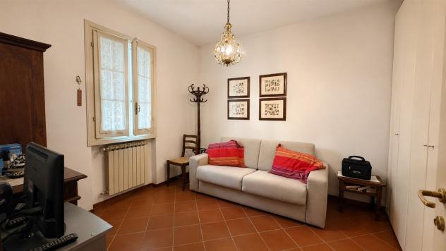 Villa indipendente con ampio giardino e taverna – Greve in Chianti (frazione Greti ) - Foto 12