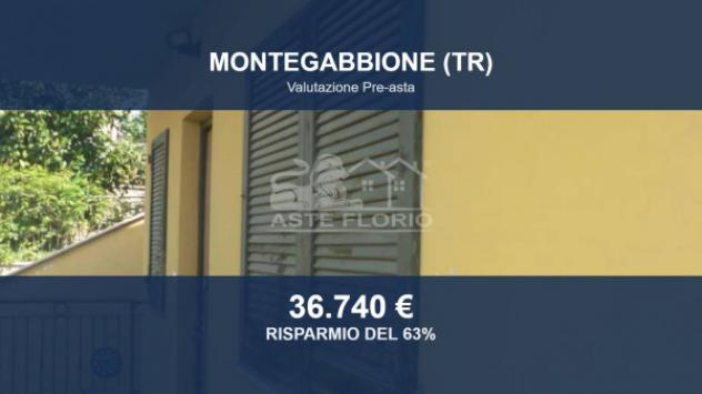 Immobile in asta di 140 m², box auto in vendita a Montegabbione