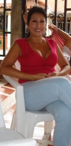 Juliana72: Divorziata cerca amizia in Cesenatico Tel: