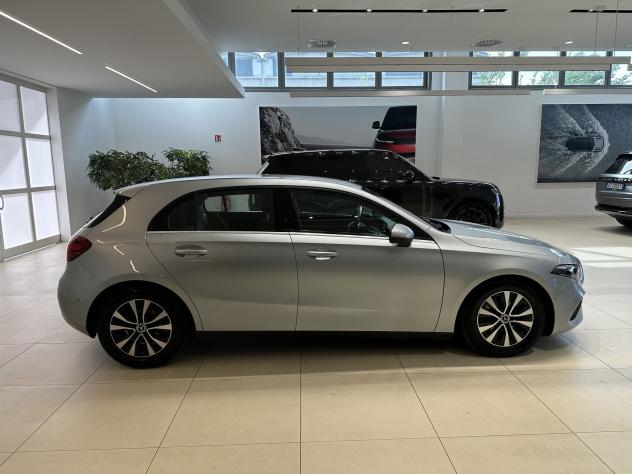 Mercedes-Benz Classe A A 180 d Advanced - Foto 4