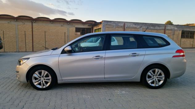 Peugeot 308 BlueHDi 120 S&S SW Business - Foto 8