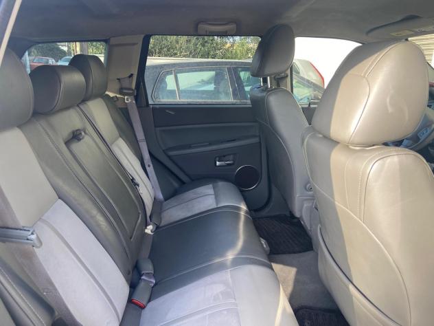 Jeep Grand Cherokee 3.0 V6 CRD Overland - Foto 7