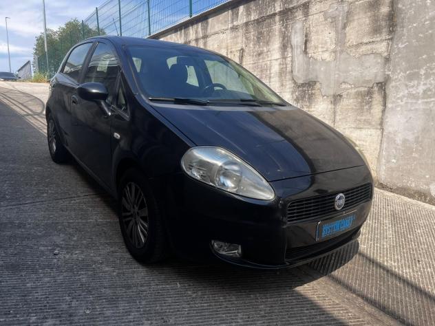 FIAT Grande Punto Grande Punto 5p 1.9 mjt Emotion 120cv 6m - OK NEOPATENTATO - NON RICONDIZIONATA - Foto 2