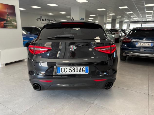 Alfa Romeo Stelvio 2.2 Turbodiesel 190 CV AT8 Q4 Sprint - Foto 5