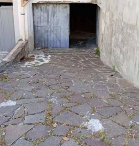 Immobile in asta di 199 m² con più di 5 locali e box auto in vendita a Colli al Metauro - Foto 2