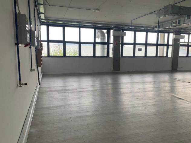 FONDO ARTIGIANALE di 300 mq (SCANDICCI) rif. FO26/235