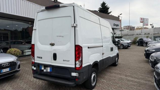 IVECO Daily 35S12 2.3 3520 HPT PL Cabinato rif. 23992255 - Foto 5