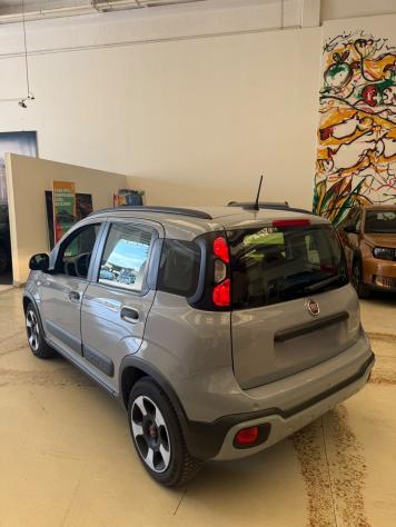 Fiat Panda 1.0 FireFly S&S Hybrid City Cross - Foto 6