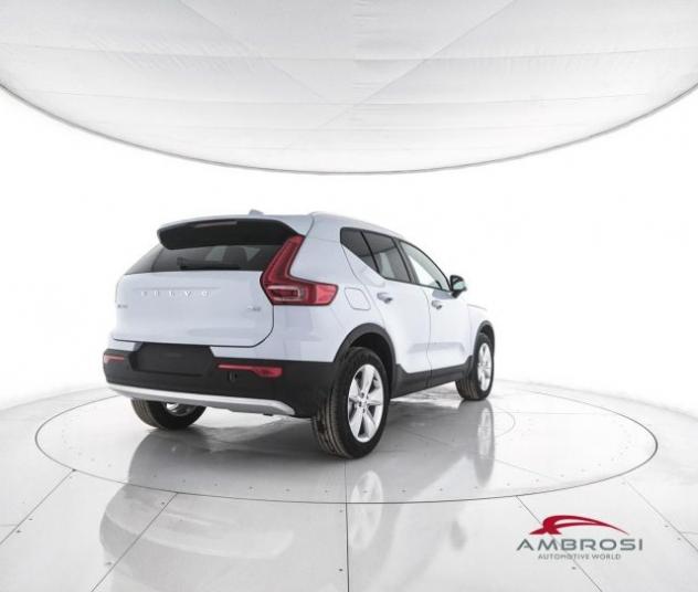 VOLVO XC40 B3 Mild hybrid Benzina Core rif. 23734733 - Foto 3