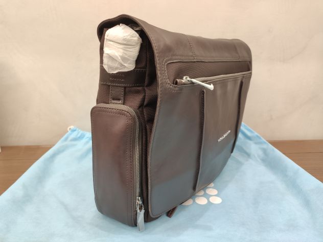 Piquadro borsa notebook Messenger in Pelle e Tessuto Marrone - Foto 2